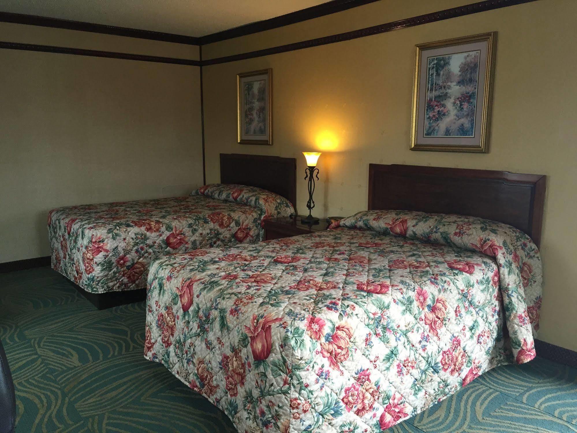 Track & Turf Motel Mount Laurel Zewnętrze zdjęcie